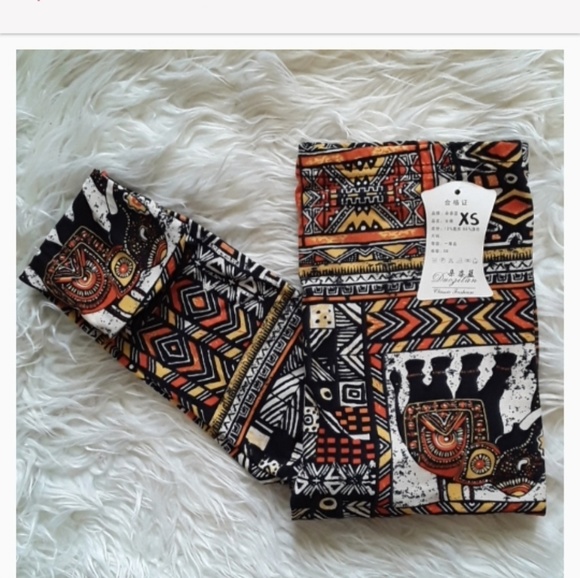 Elephant African Tribal Print Leggings - Picture 4 of 7